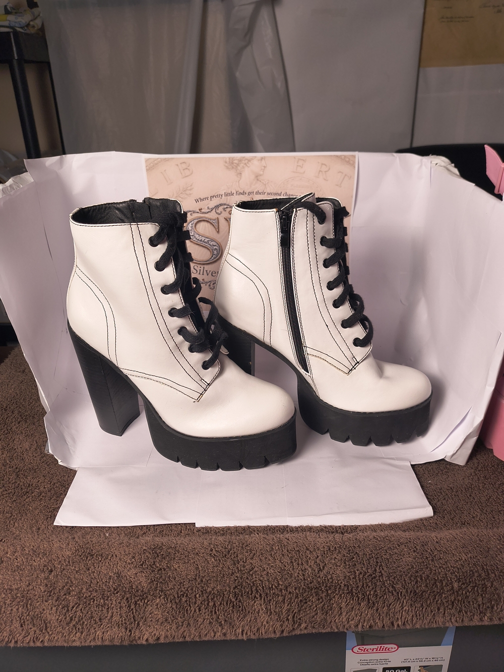 dELiA*s by Dolls Kill White Black Platform Combat Boots 11M Y2K Grunge